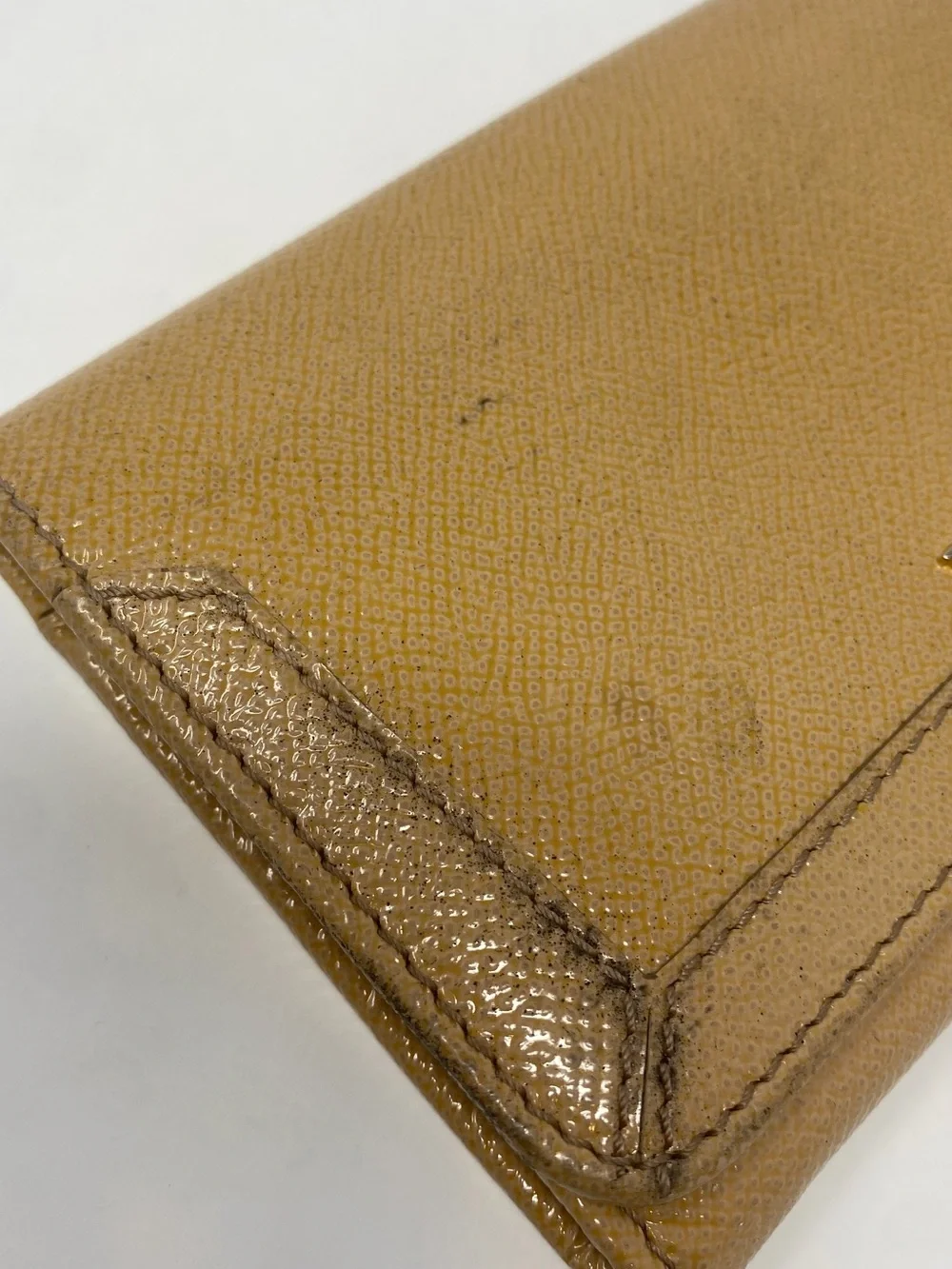 Burberry khaki tan